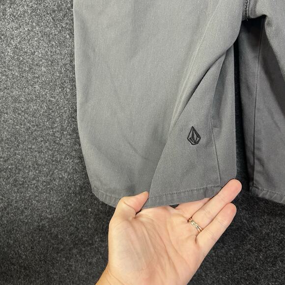 VTG Y2K Volcom Dark Gray Shorts Sz 34 Corpo Class Collection Skate Baggy - Picture 7 of 8